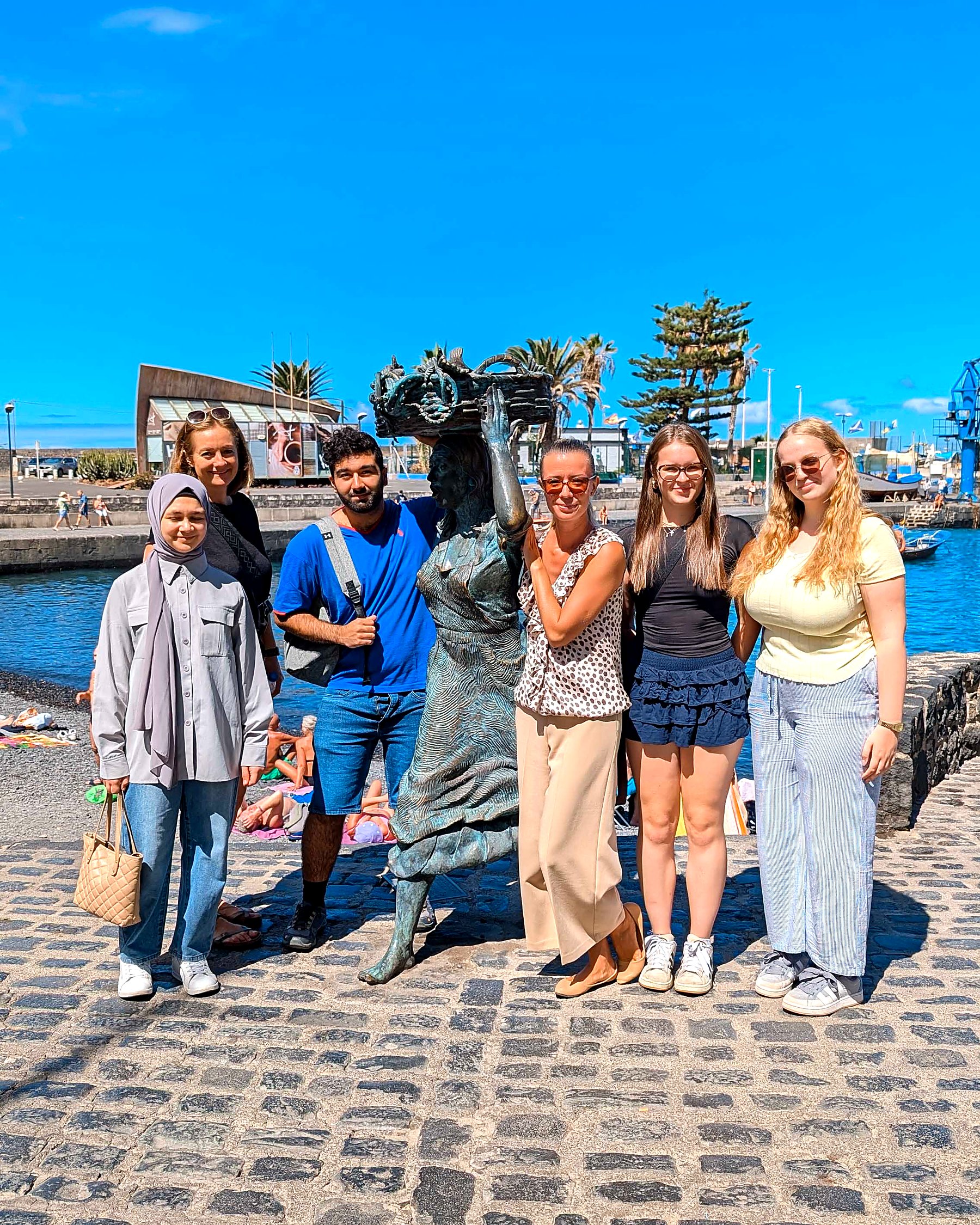 Internships in Tenerife — Your First Professional Experience in a Truly Friendly Environment
